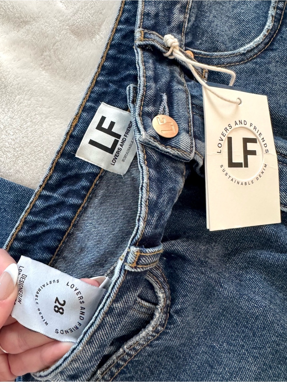 NEW WITH TAGS! Lovers + Friends Reece High Rise Rigid Slim Straight Jeans - Picture 3 of 7